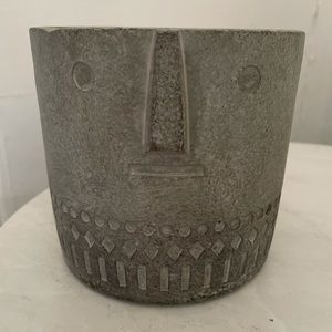 Clive face planter- gray